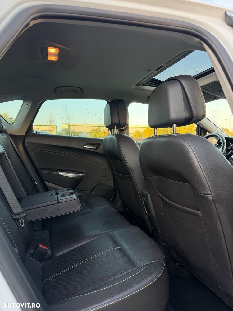 Opel Astra - 12