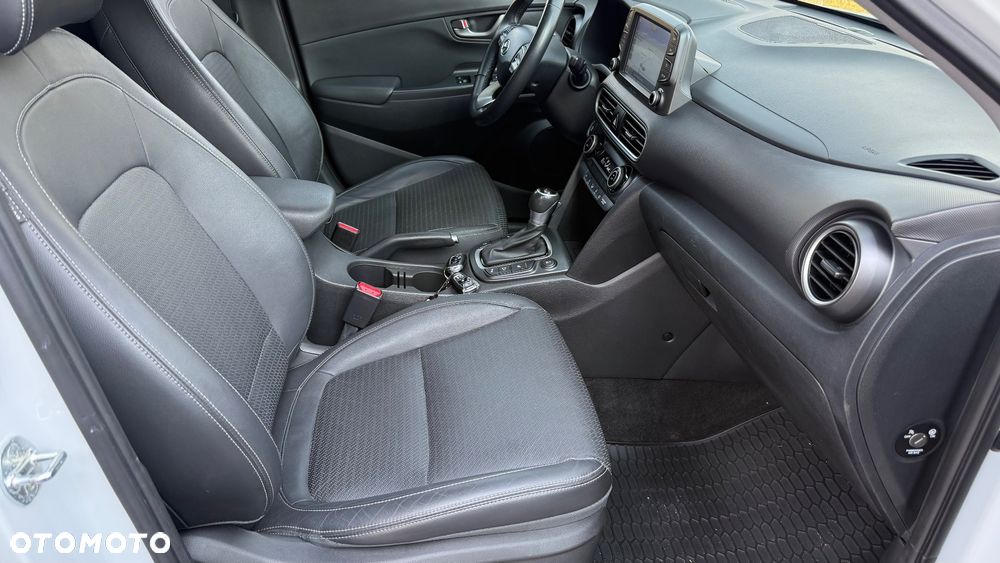 Hyundai Kona 1.6 CRDi DCT 4WD Premium - 23