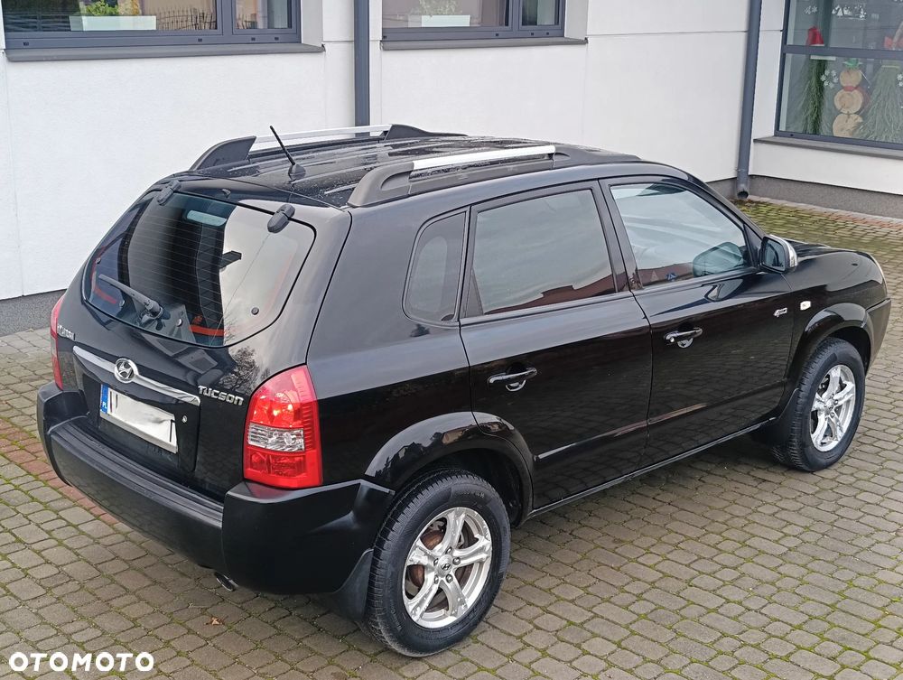 Hyundai Tucson 2.0 4WD GLS - 20