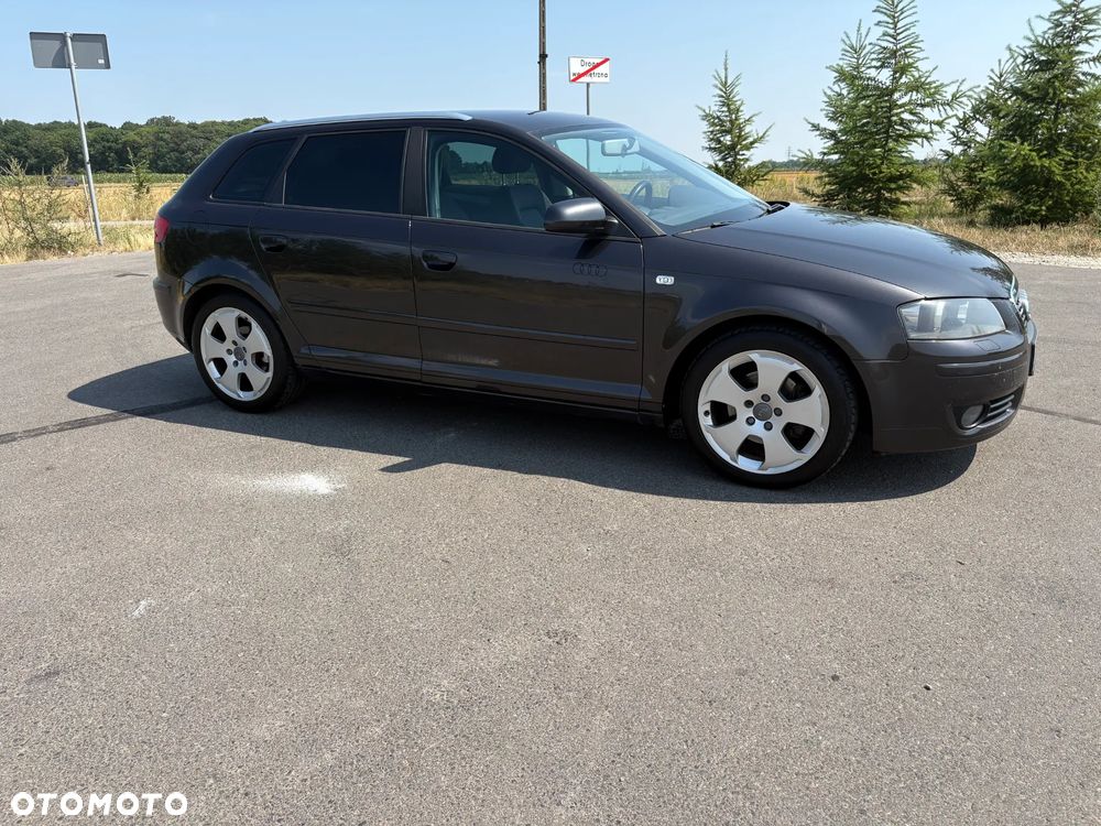 Audi A3 Sportback 2.0 TDI Ambiente - 11