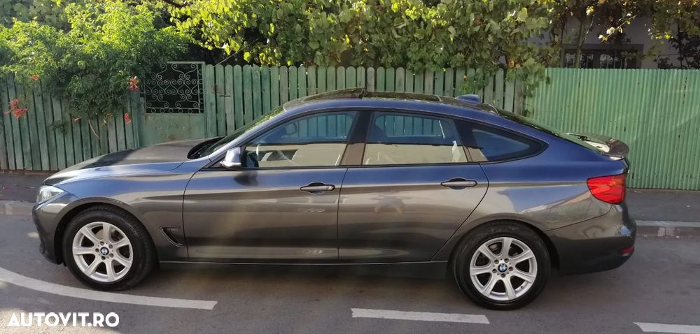 BMW Seria 3 320d xDrive Aut. - 2