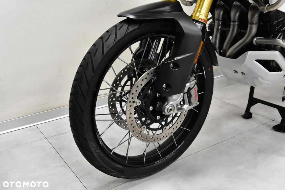 Triumph Tiger - 31