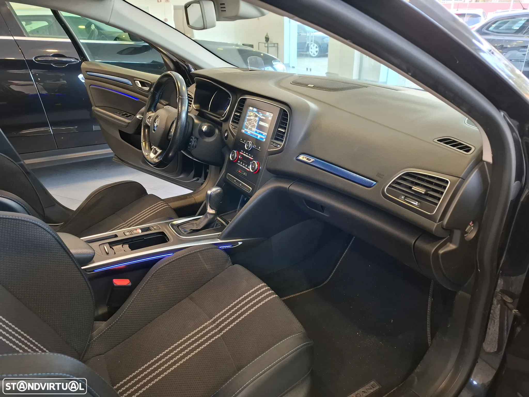 Renault Mégane 1.5 dCi GT Line EDC J18 - 15
