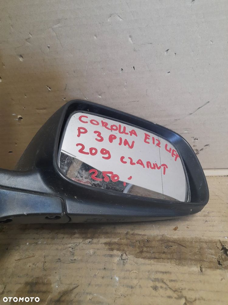 # LUSTERKO PRAWE 3 PIN TOYOTA COROLLA E12 LIFT 209 CZARNY - 2