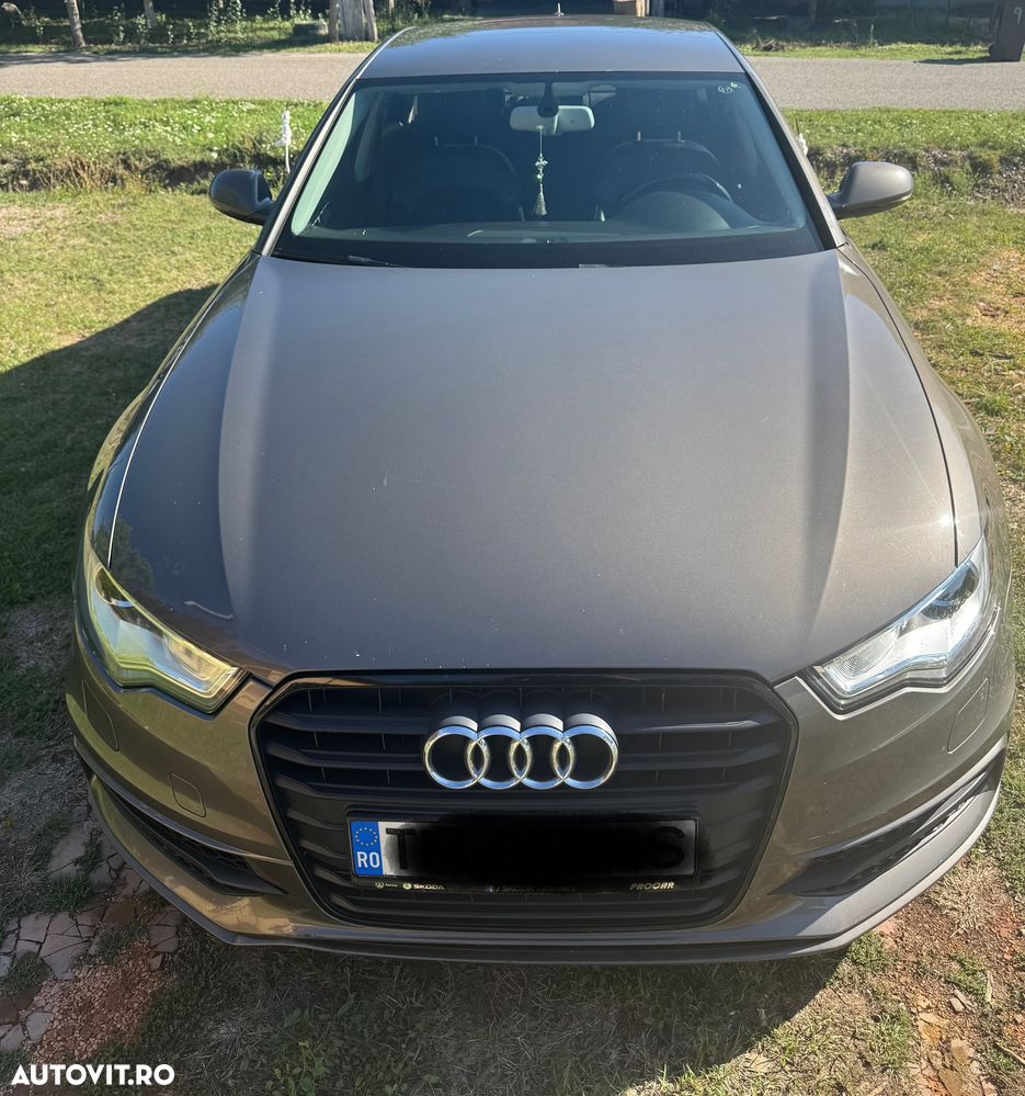 Audi A6 2.0 TDI DPF Multitronic Avant - 14
