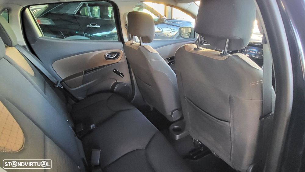 Renault Clio 1.5 dCi Dynamique S - 24