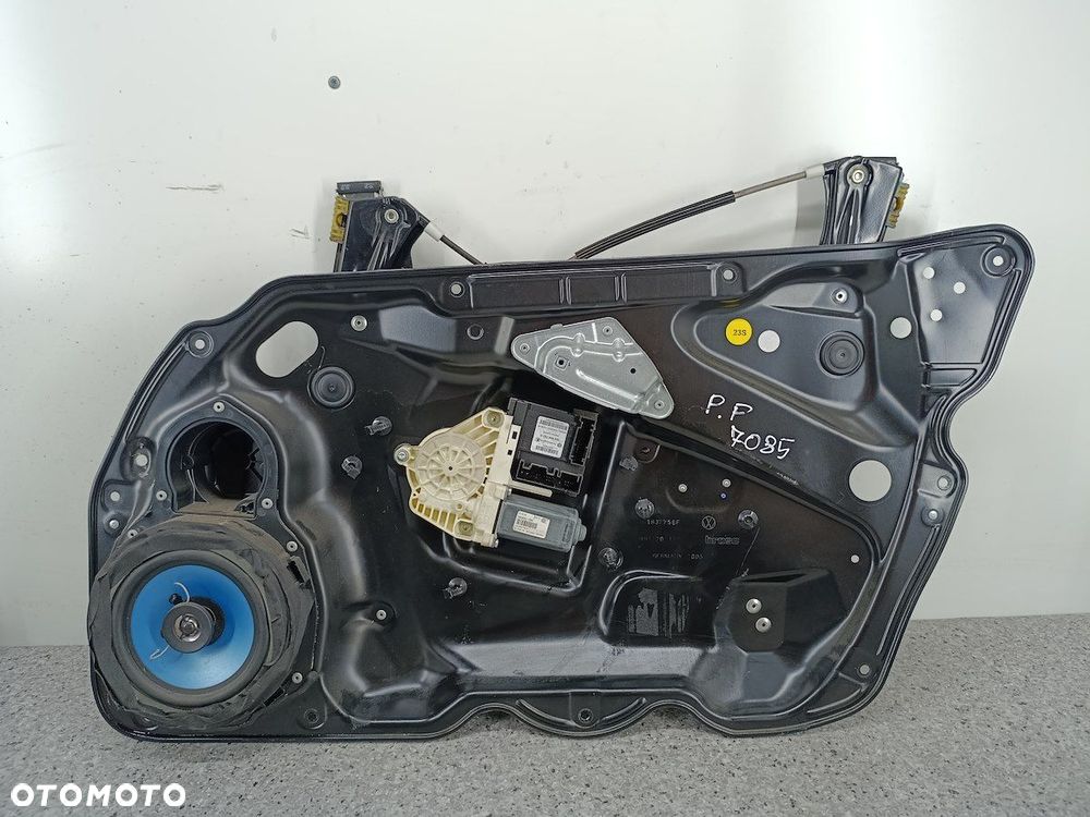 PODNOŚNIK SZYBY PRAWY PRZÓD  VW PASSAT B6 3C1837756F 1K0959792G 980852-109 - 1
