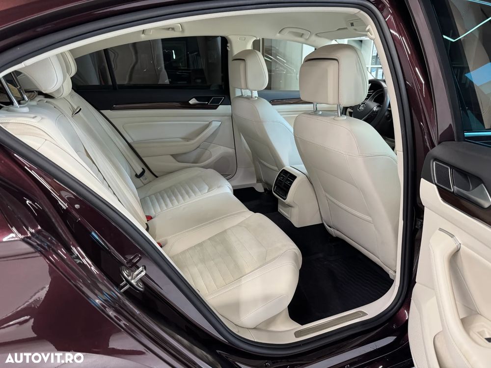 Volkswagen Passat 2.0 TDI (BlueMotion Technology) DSG Highline - 9