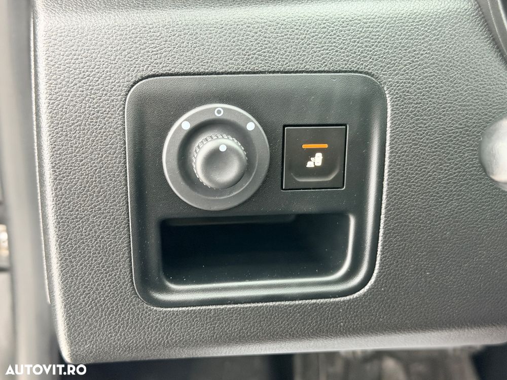 Dacia Duster 1.2 TCe 4WD Prestige jante 17" - 11