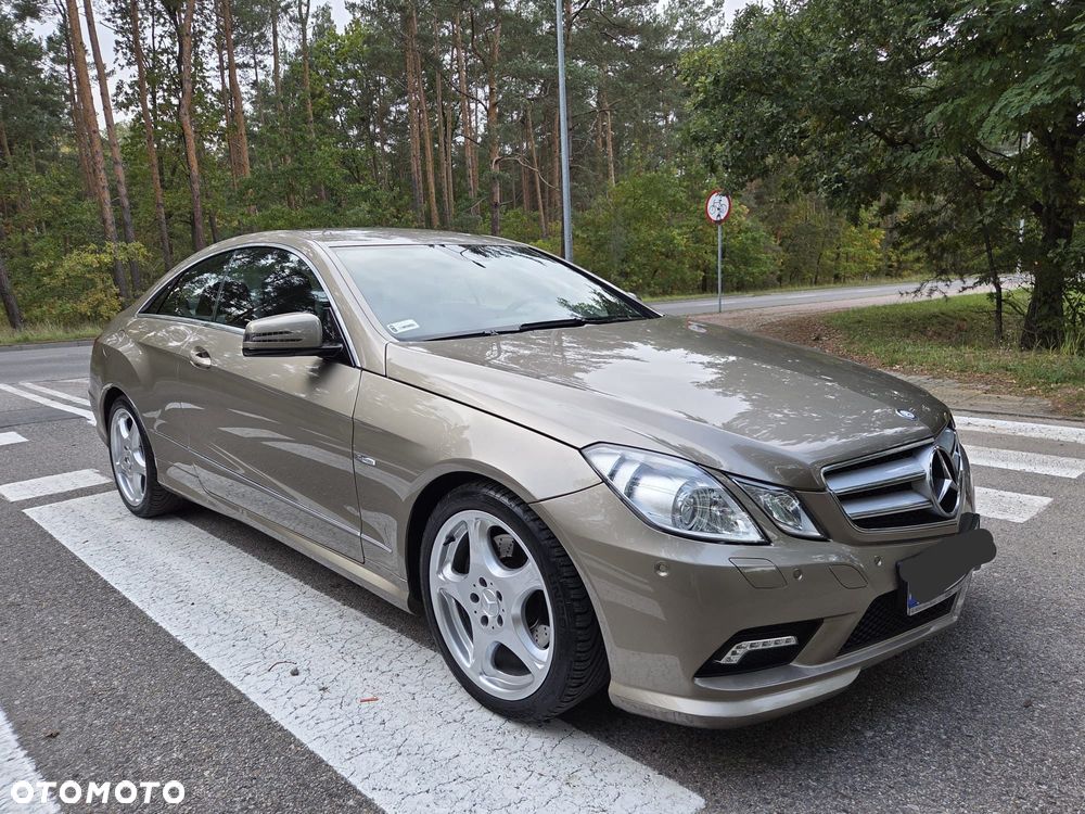Mercedes-Benz Klasa E 250 CGI BlueEffICIENCY - 3