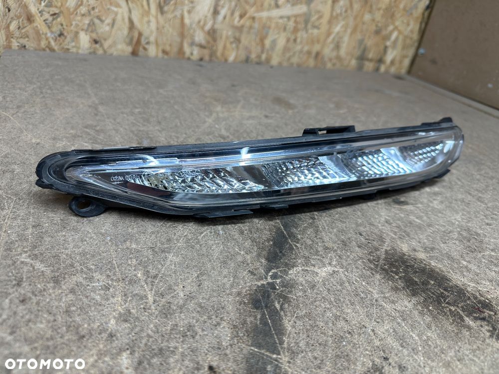 FORD KUGA MK1 HALOGEN PRAWY DRL BV41-13D272-AA - 2