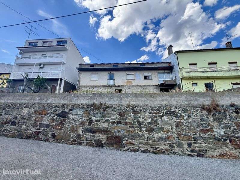 Moradia T4 Freixo Espada à Cinta - Grande imagem: 2/12