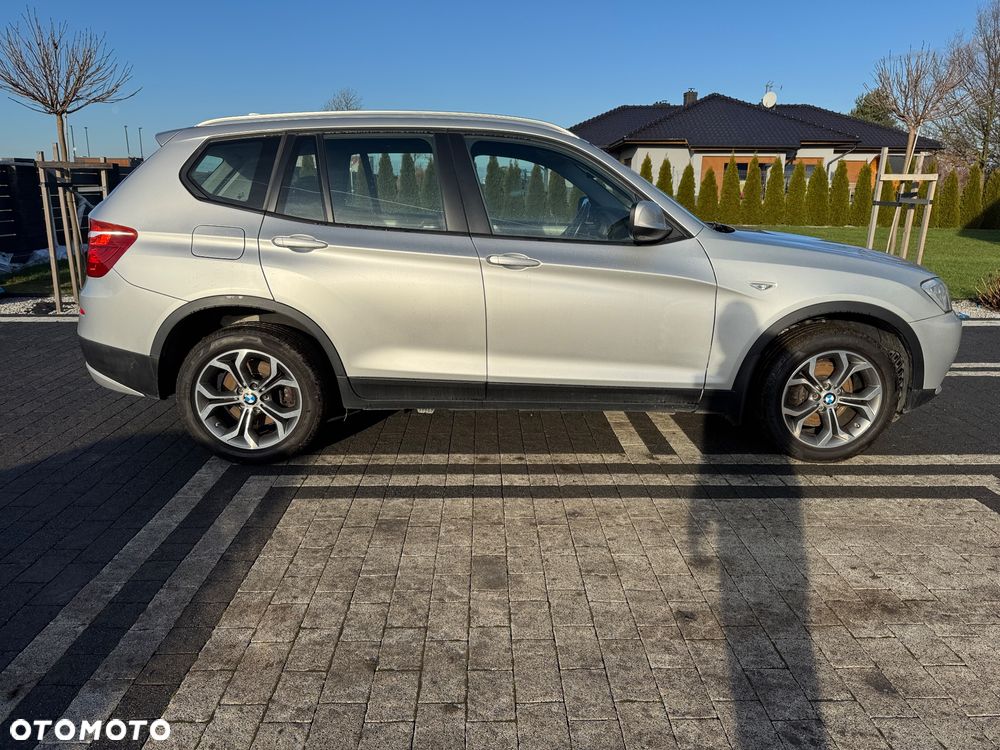 BMW X3 xDrive20d - 11