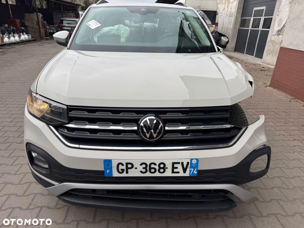 Volkswagen T-Cross - 27