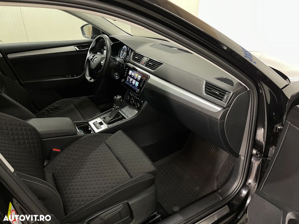 Skoda Superb 2.0 TDI DSG Ambition - 9