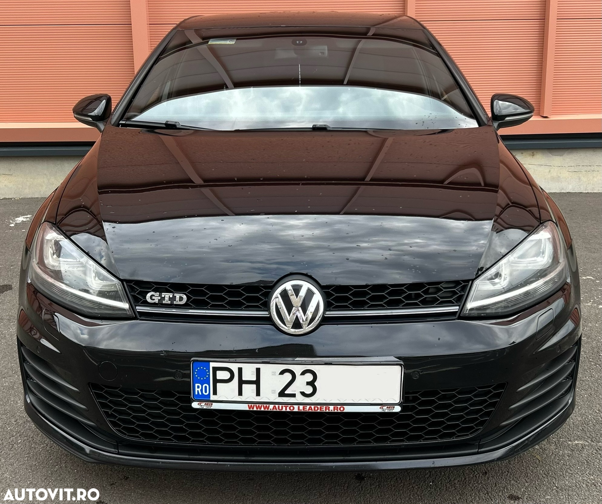 Volkswagen Golf GTD 2.0 TDI SCR DSG - 14