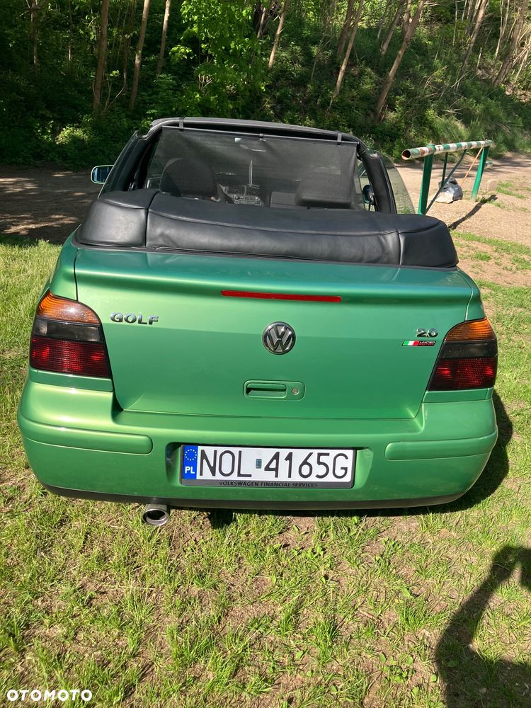 Volkswagen Golf - 18