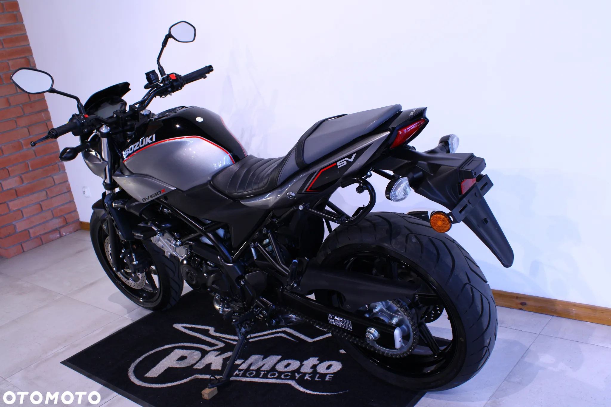 Suzuki SV - 6