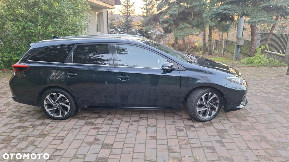 Toyota Auris 1.8 VVT-i Automatik Executive - 5