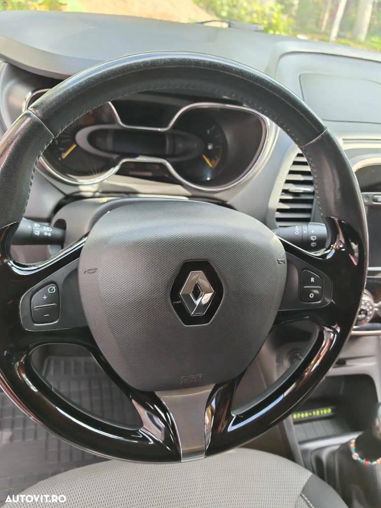 Renault Captur - 12