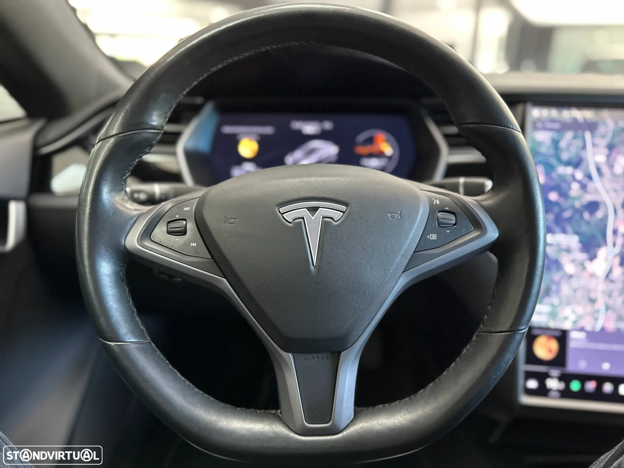 Tesla Model S Standard Range - 32