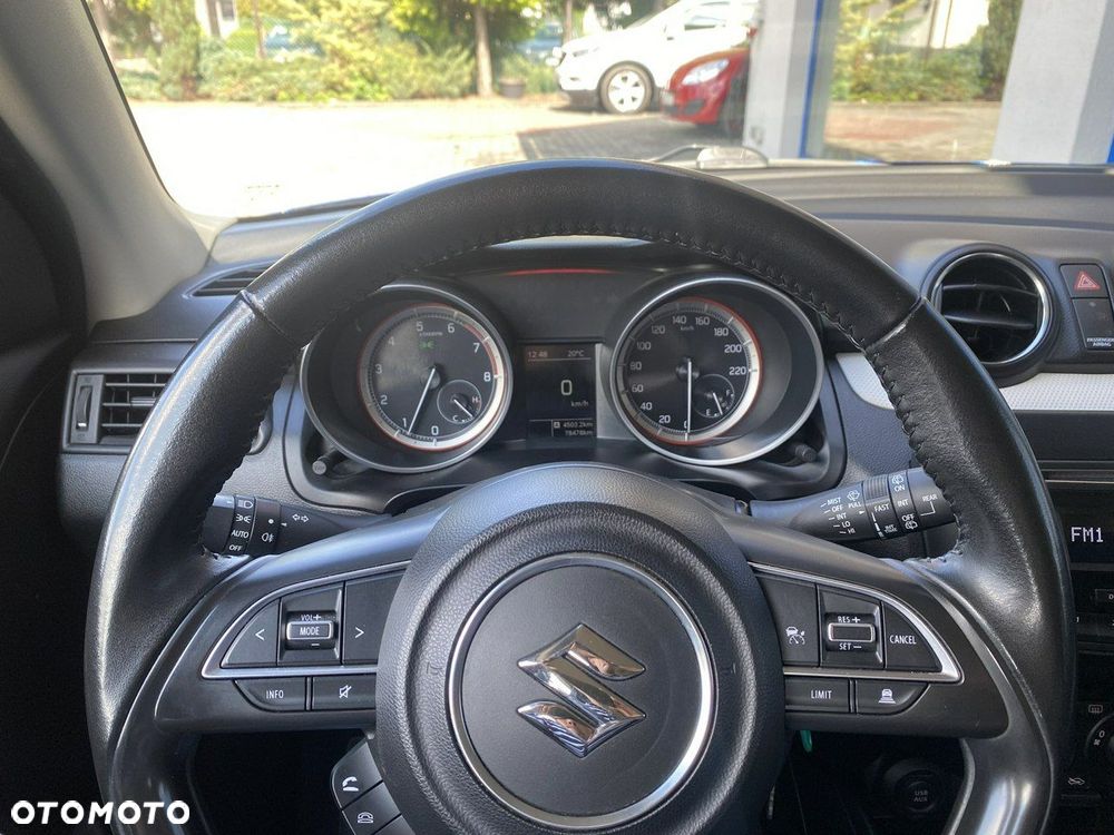 Suzuki Swift - 18
