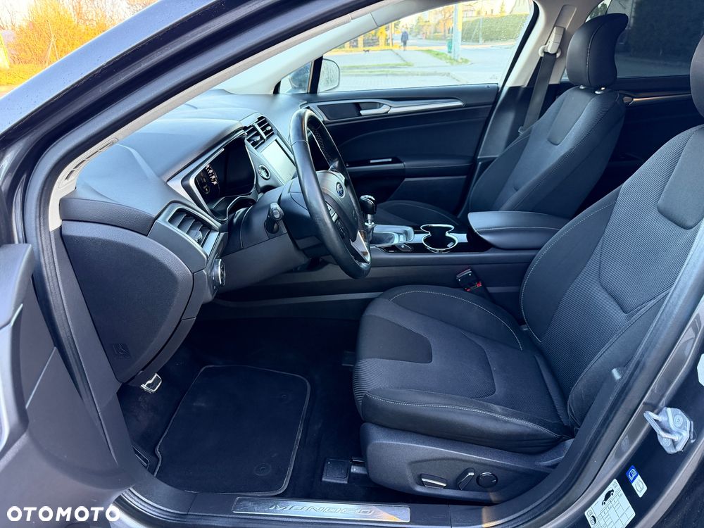 Ford Mondeo 2.0 TDCi Titanium - 34