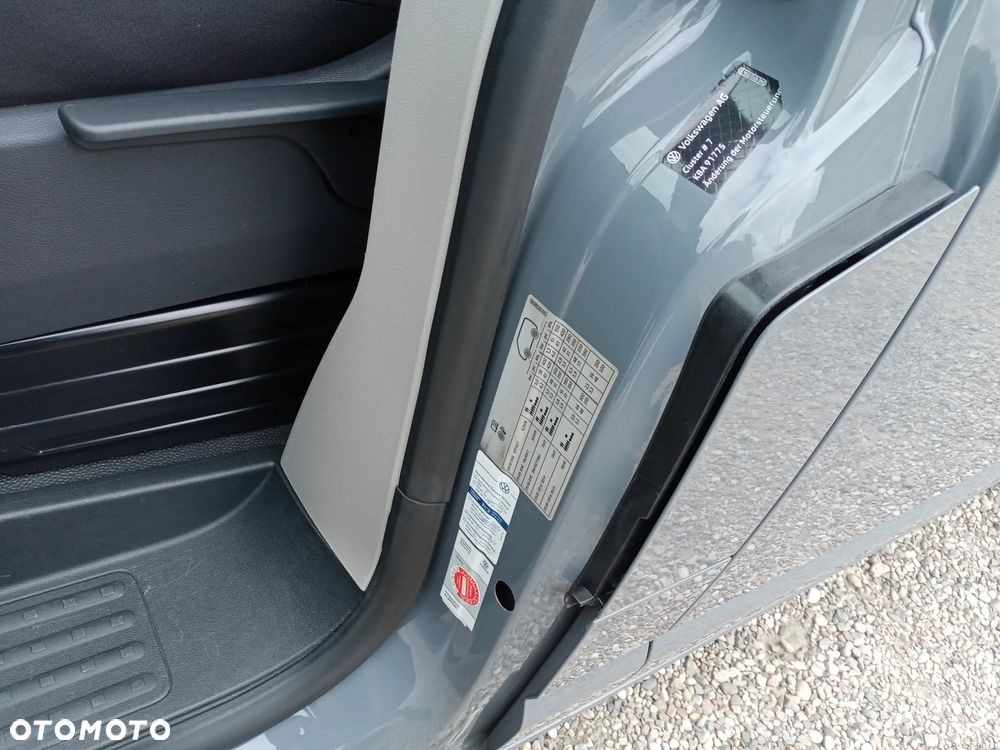 Volkswagen T6 150 KM BOGATA WERSJA - 12