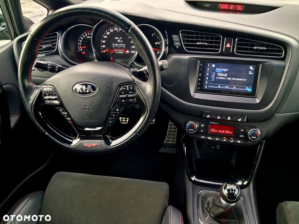 Kia Ceed 1.6 T-GDI GT - 20