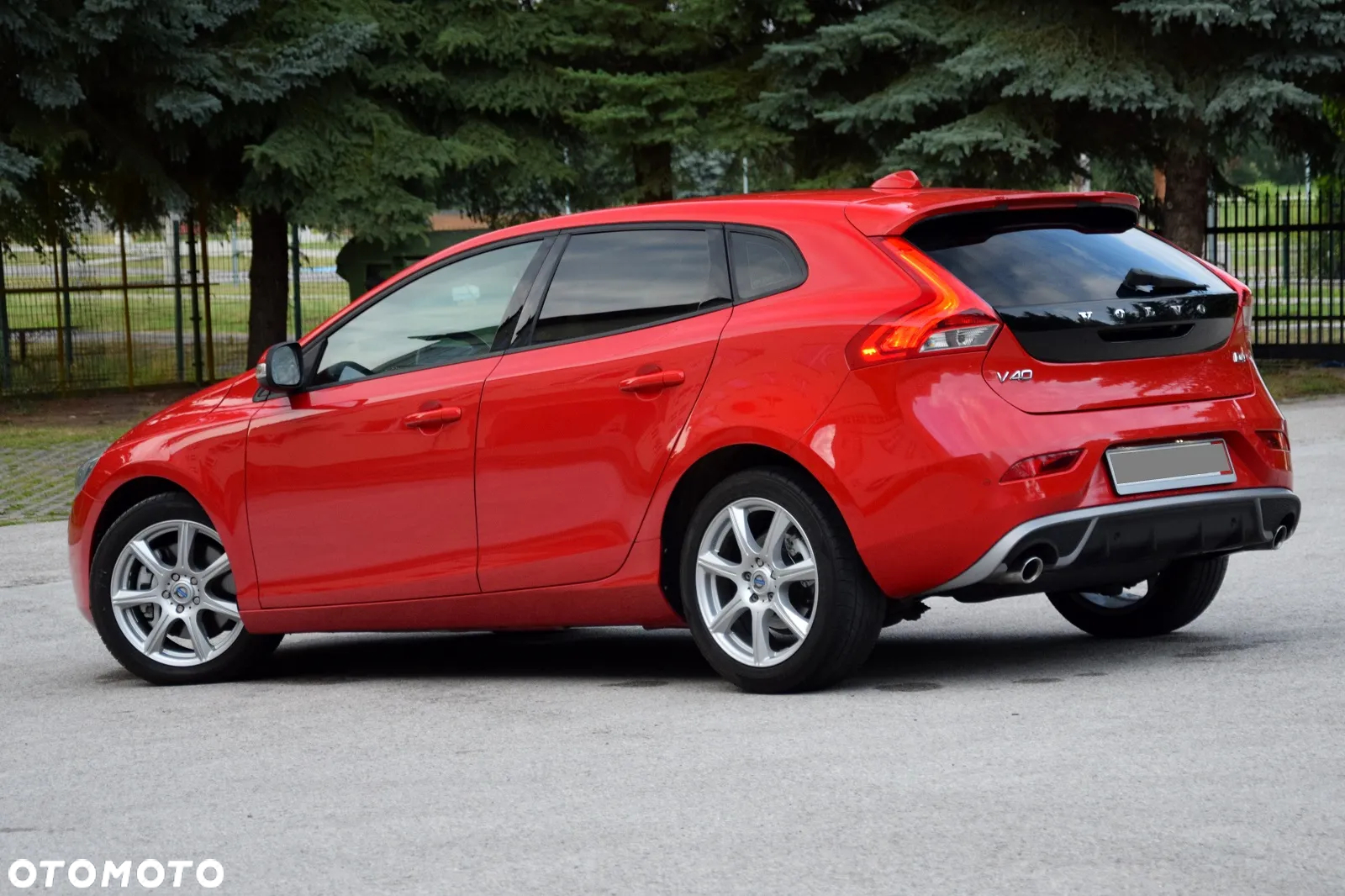 Volvo V40 D4 Momentum - 8