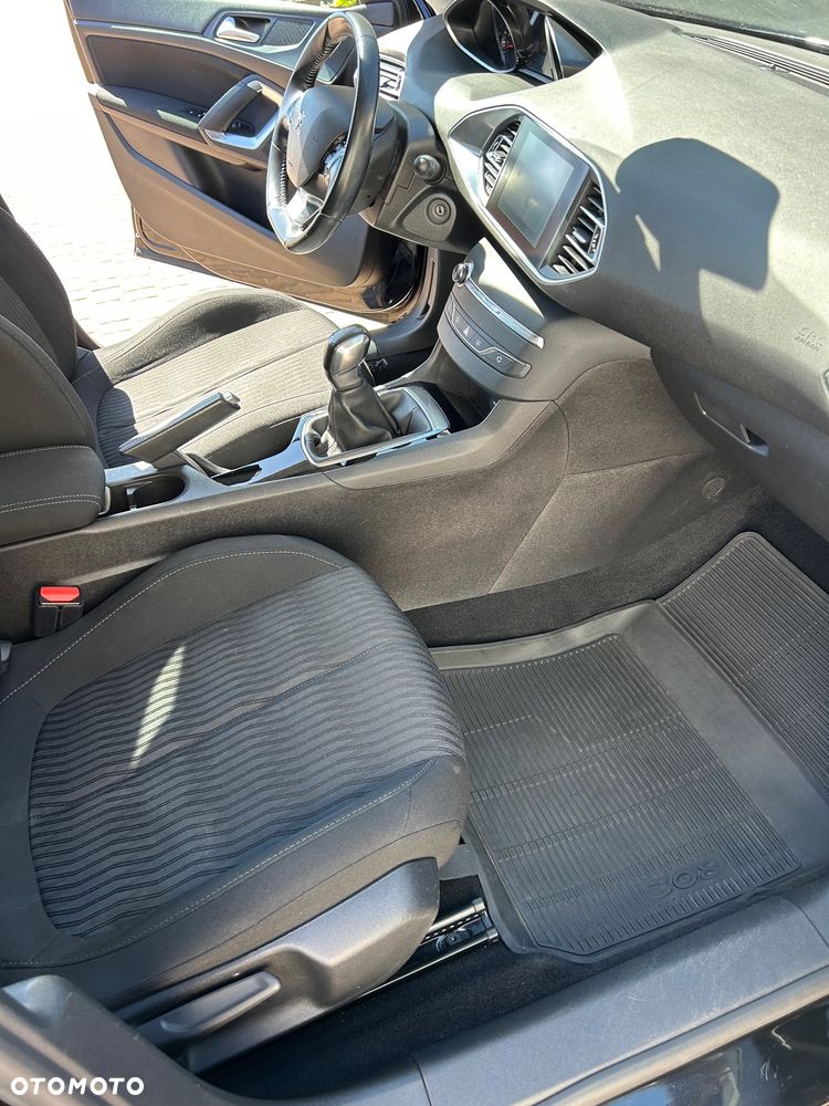 Peugeot 308 1.6 BlueHDi Business Line S&S - 15