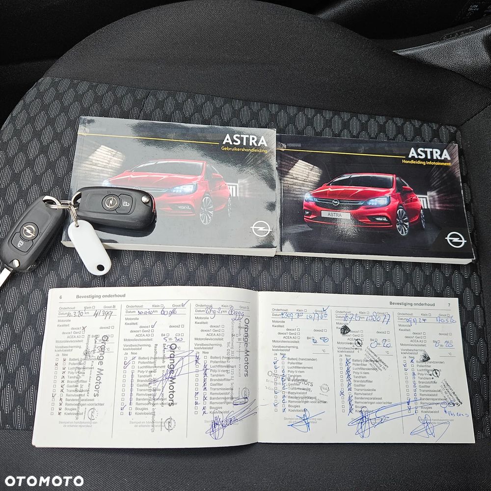 Opel Astra - 20