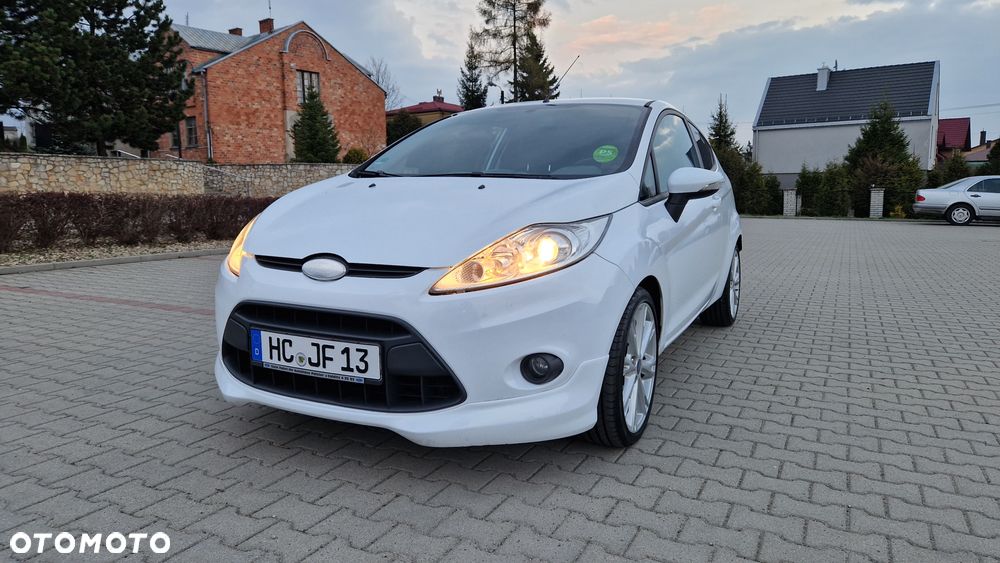 Ford Fiesta 1.6 Ti-VCT Sport - 32