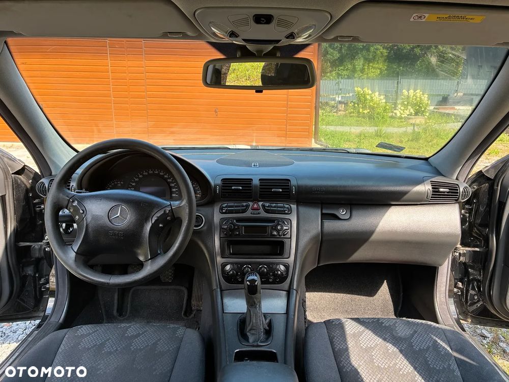 Mercedes-Benz Klasa C 180 Kompressor Avantgarde - 9