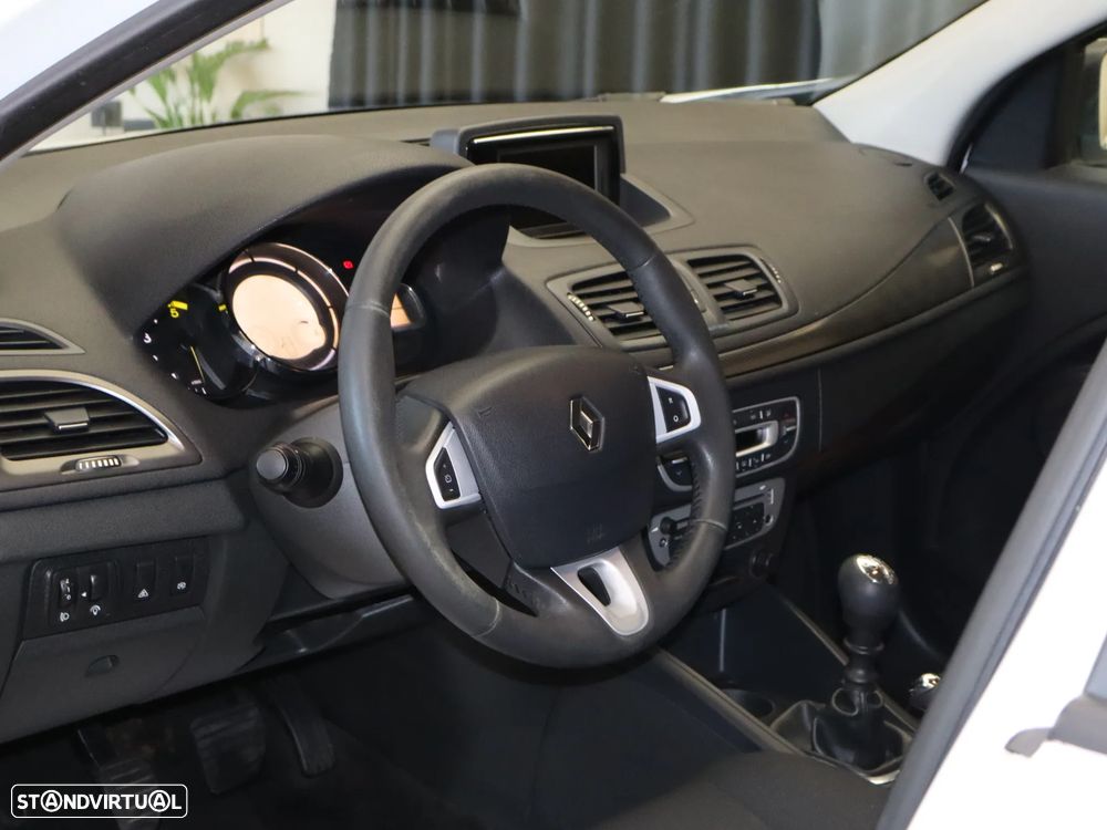 Renault Mégane Sport Tourer ENERGY dCi 110 Start & Stopp Expression - 17