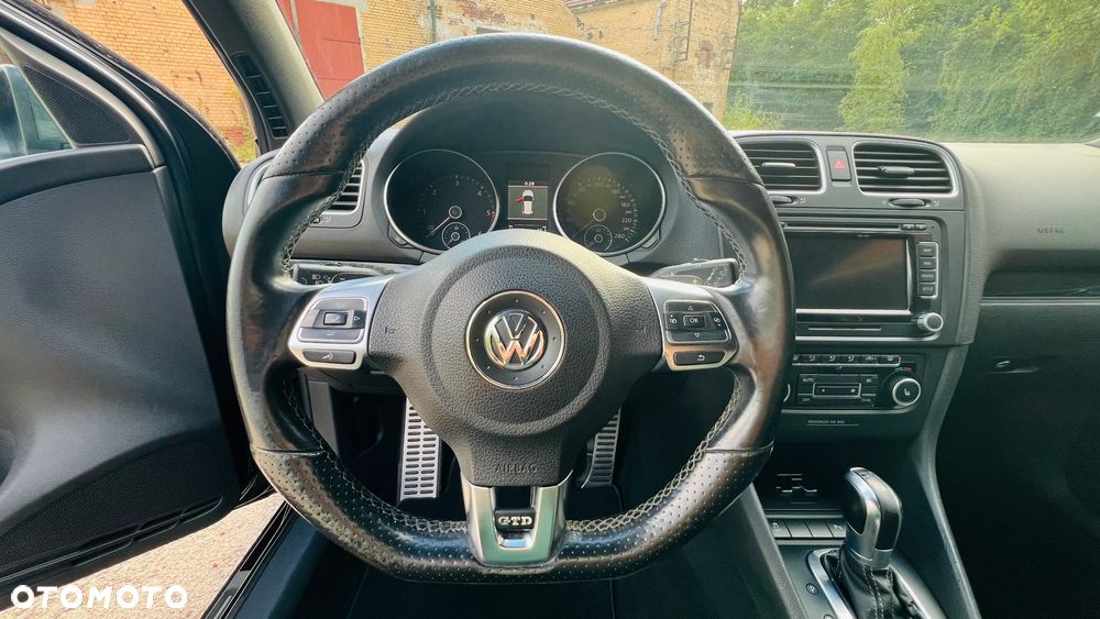 Volkswagen Golf 2.0 TDI DPF DSG GTD - 18