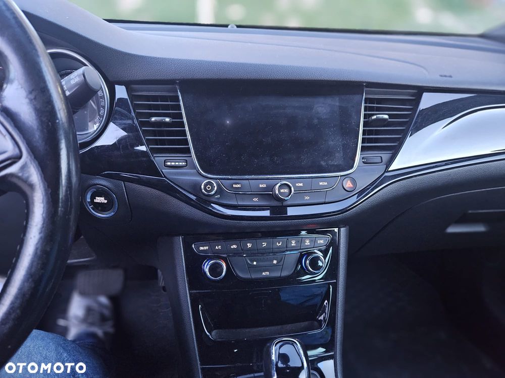 Opel Astra 1.6 CDTI Dynamic - 11
