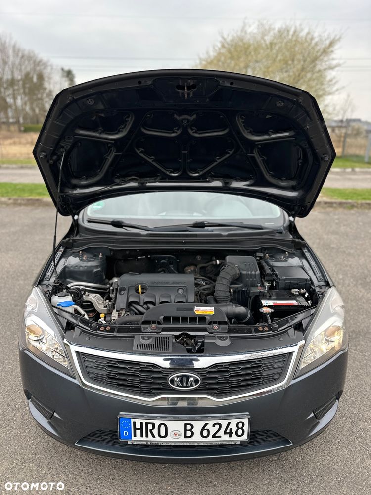 Kia Ceed 1.4 L Euro2012 - 11