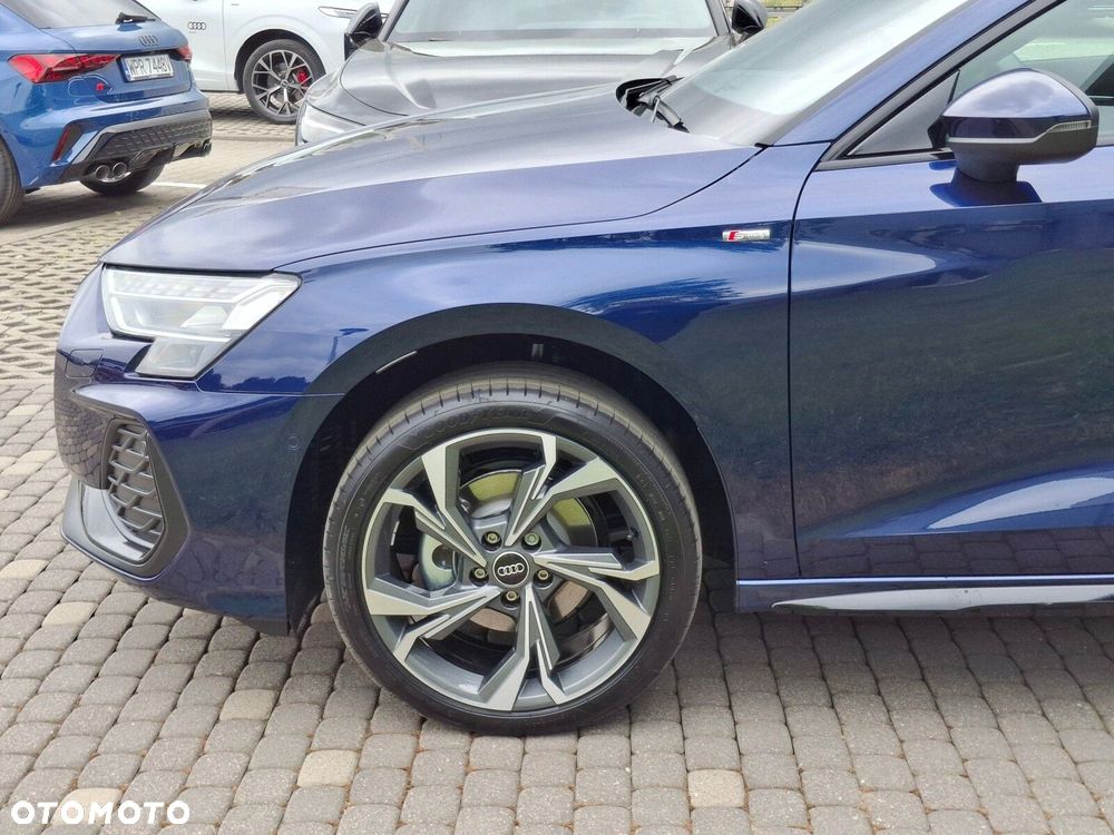Audi A3 Sportback - 3