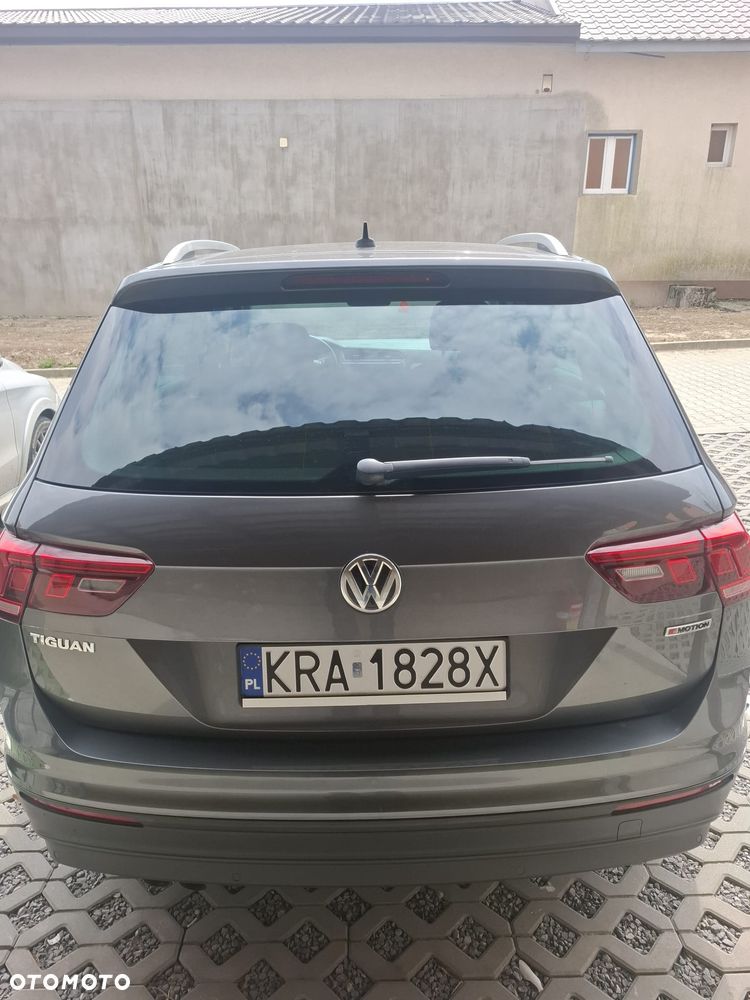 Volkswagen Tiguan - 7