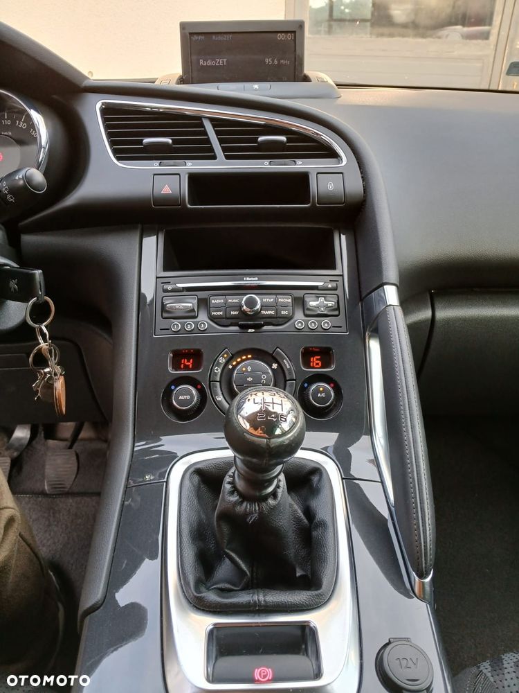 Peugeot 3008 2.0 HDi Active - 9
