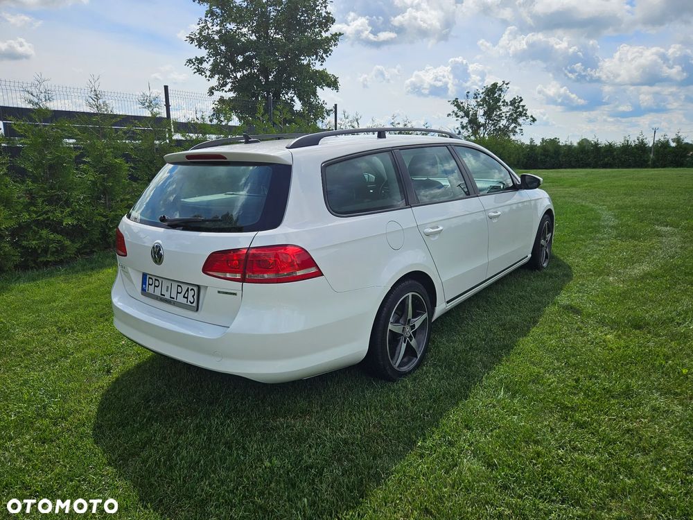 Volkswagen Passat - 6