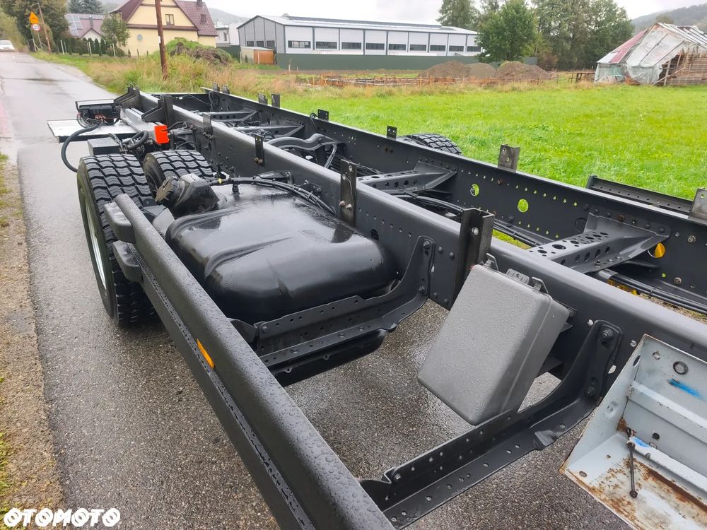 Mercedes-Benz Atego 1624  rama do zabudowy - 4