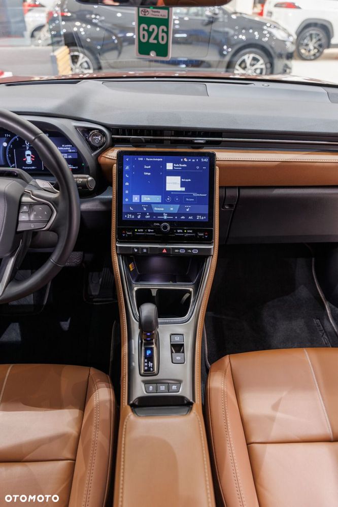 Lexus LBX 1.5 Hybrid Relax AWD - 32