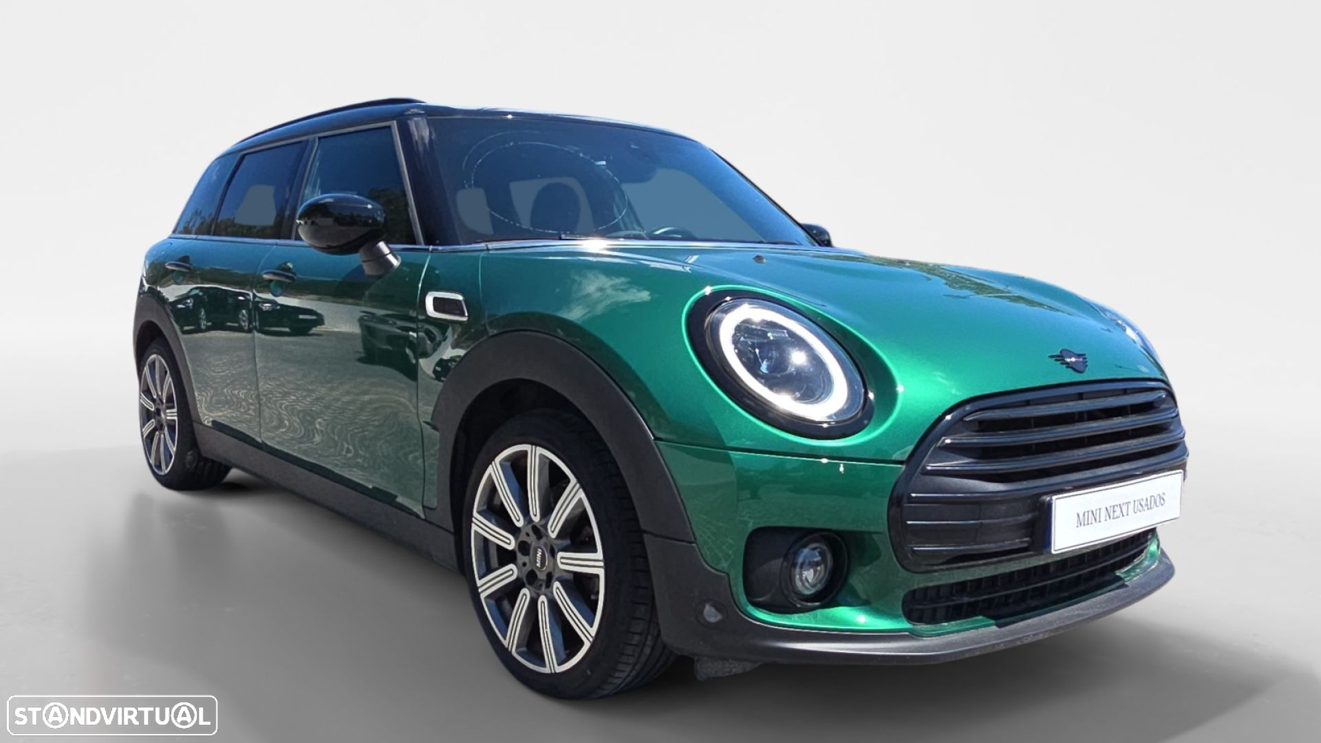 MINI Clubman Cooper Classic Auto - 4
