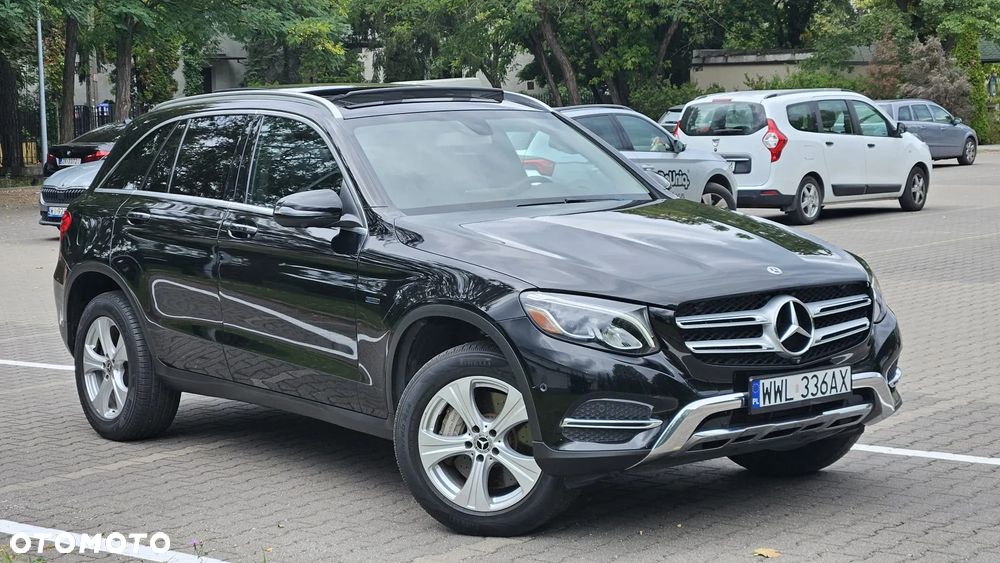 Mercedes-Benz GLC - 4