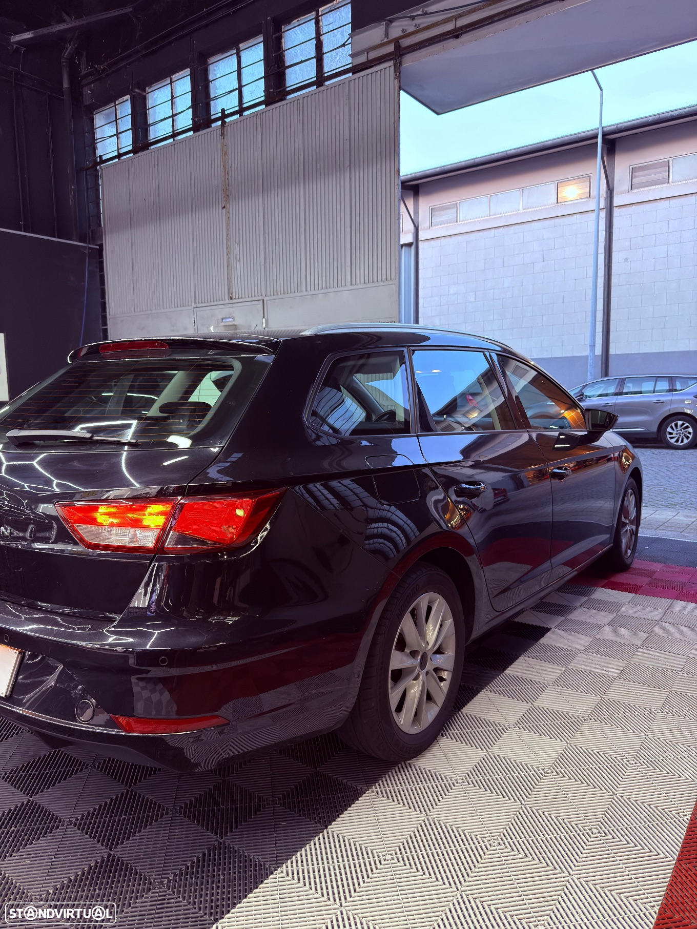 SEAT Leon 1.6 TDI Style S/S - 26