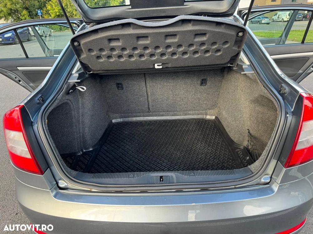 Skoda Octavia 1.6 TDI Greenline - 10