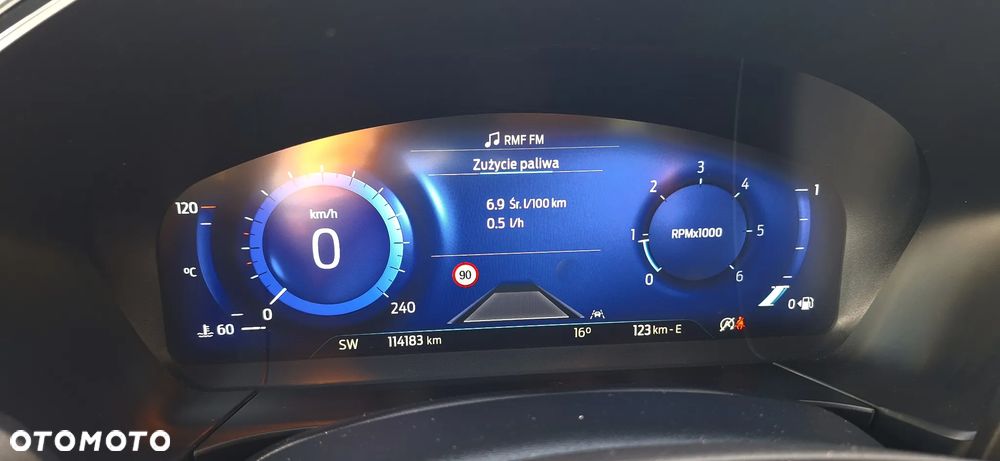 Ford Kuga 2.0 EcoBlue Hybrid ST-LINE X - 25