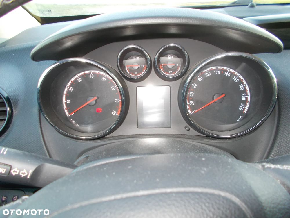 Opel Meriva - 8